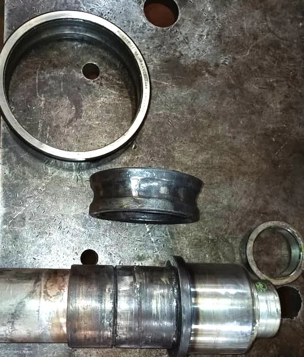 Bearing strip down DE